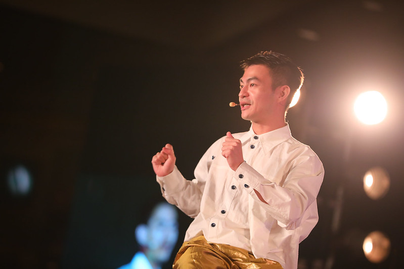 身份认同，乡愁，和舞蹈