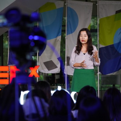 “清零”与“共存”之间，还有对话的可能吗？